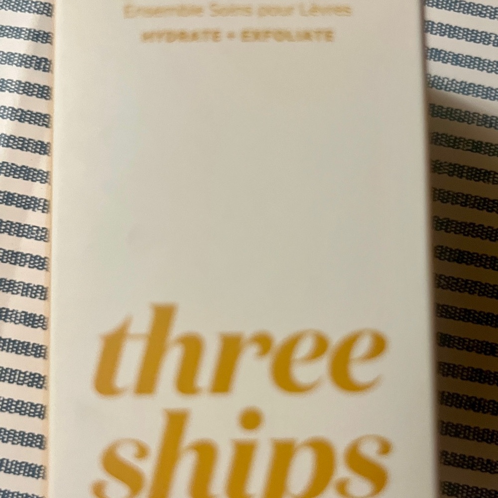 "Three Ships" lip exfoliation treatment